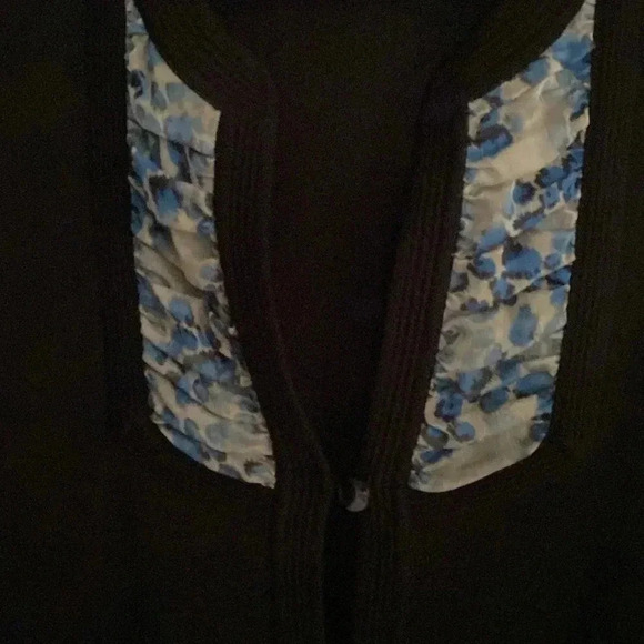 Misook woman 2X cardigan jacket - black with blue accents - button closure - Picture 8 of 8